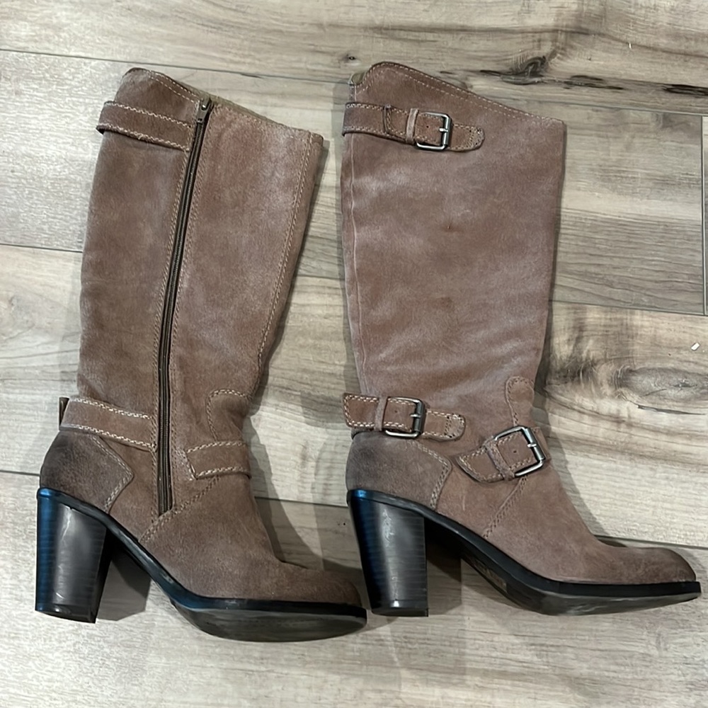 DV by Dolce Vita Brown Heeled Boots